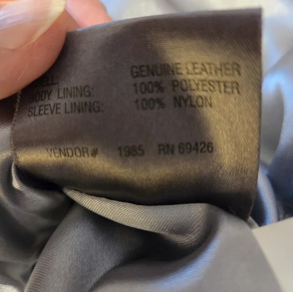 Wilsons Black Leather Coat Button Up Lined Y2K 90's 80's Goth Rocker Size XL - Picture 4 of 8